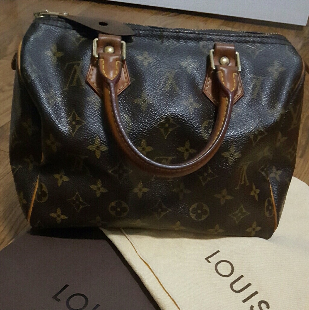 Louis Vuitton Speedy 25